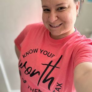 Meet your Posher, Jennifer